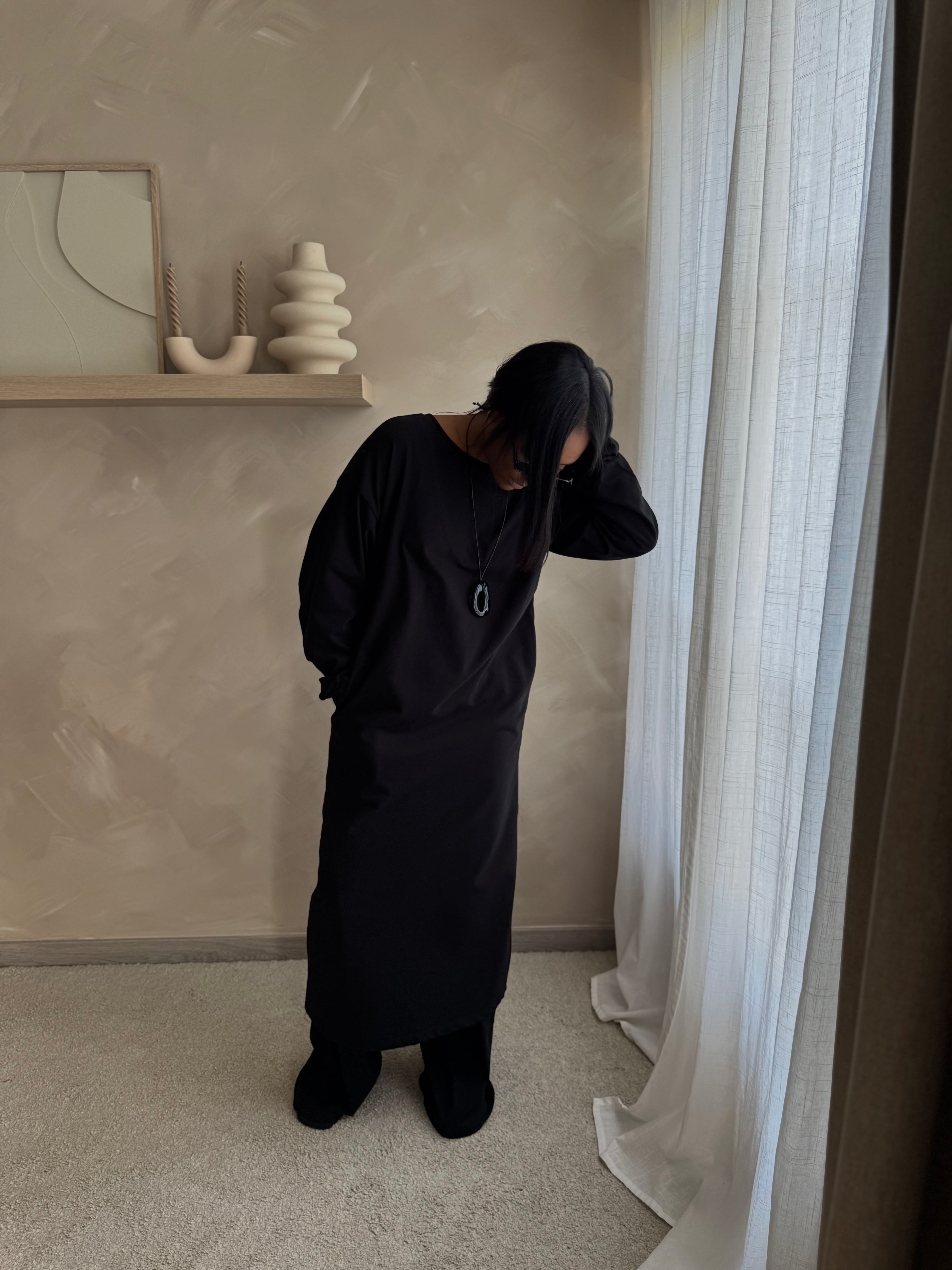 Robe ESSENTIAL - Black